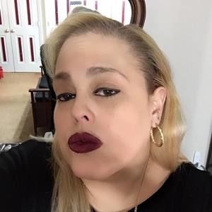 Meet your Posher, Ileana